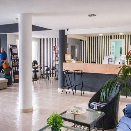 Modern Designer Apartment タウリト エクステリア 写真
