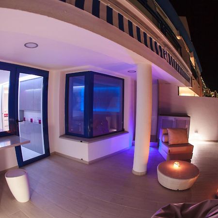 Modern Designer Apartment タウリト エクステリア 写真