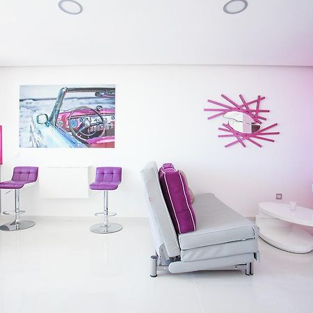 Modern Designer Apartment タウリト エクステリア 写真